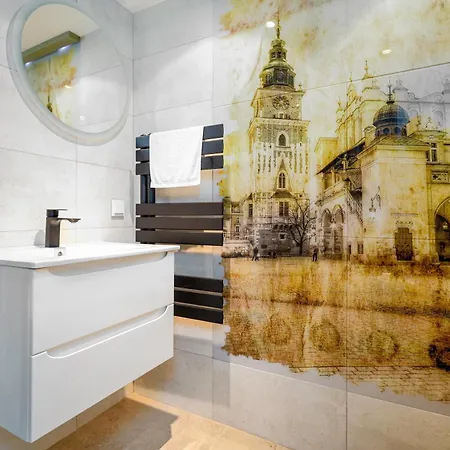 Charming, Historic, Unique! 10min To The Center! * Cracovia